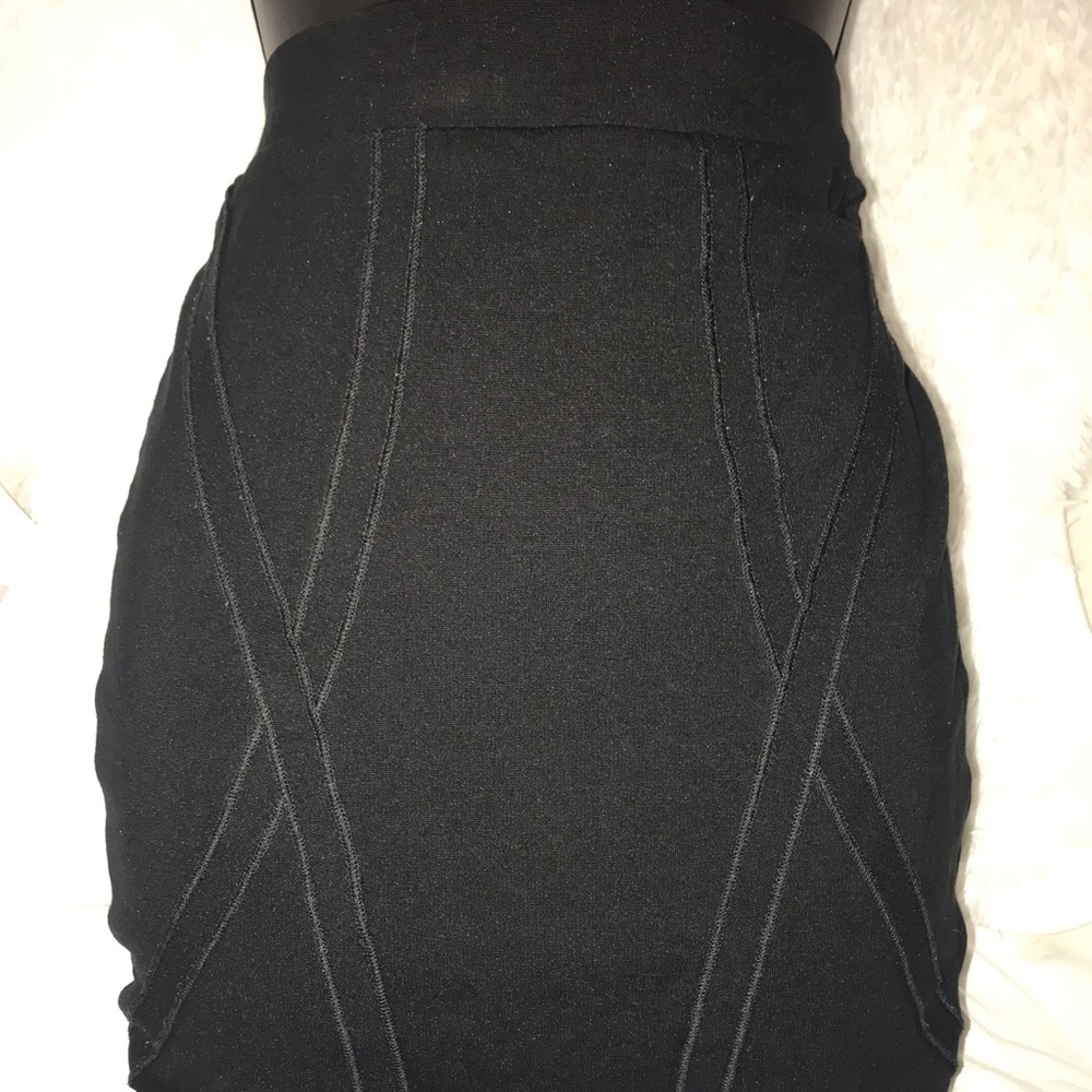 Bebe pencil skirt used good condition xs
